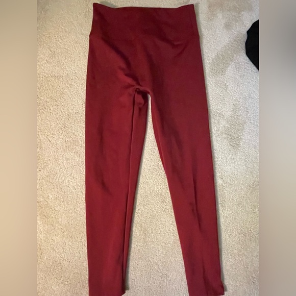 Girlfriend Collective Red Leggings - Picture 1 of 1